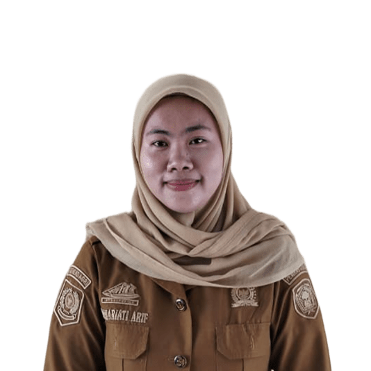 Staf Keuangan Salajangki Nurhariati Arif, S.M